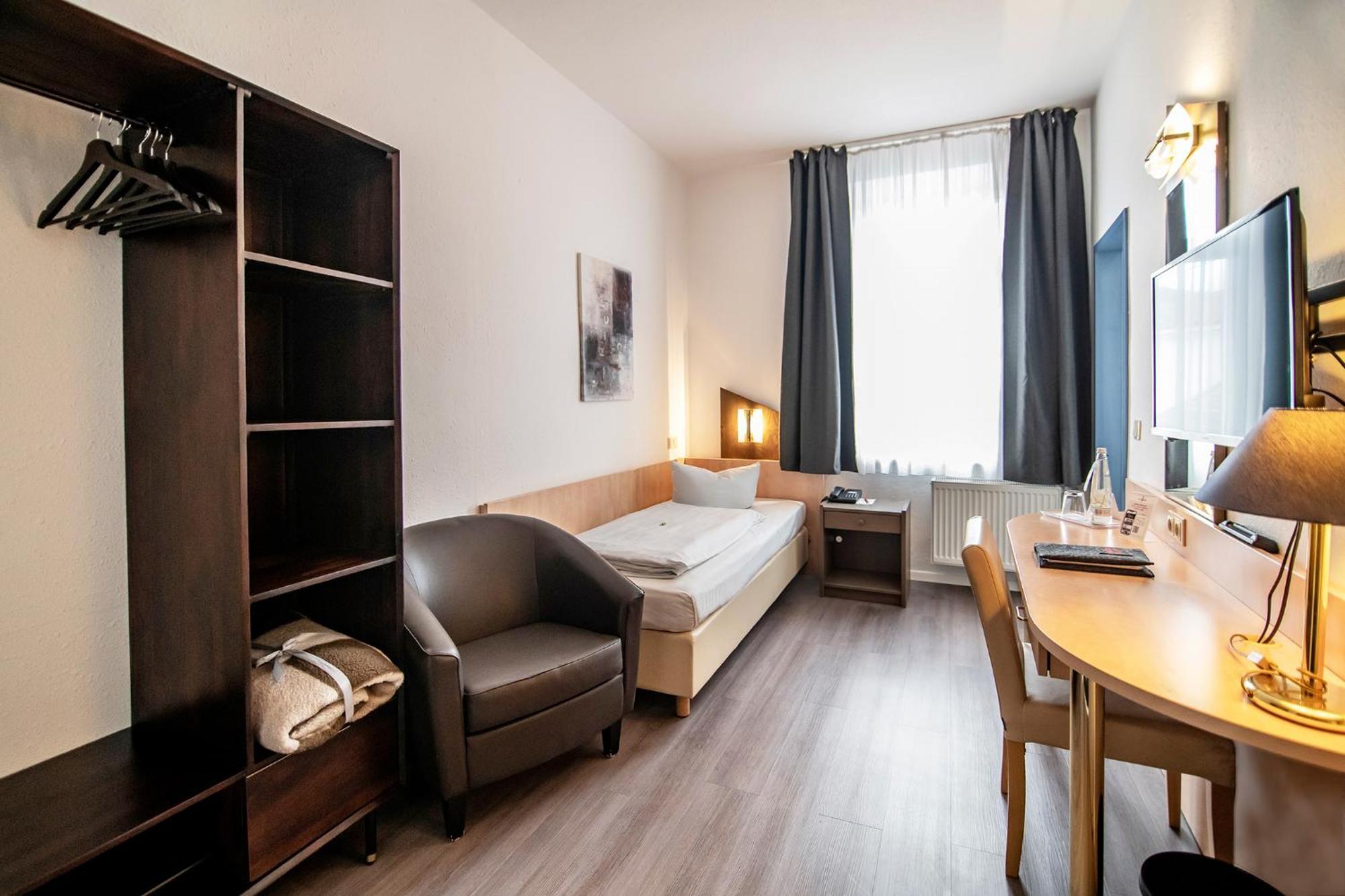 Hotel Weidenhof Ratyzbona Zewnętrze zdjęcie